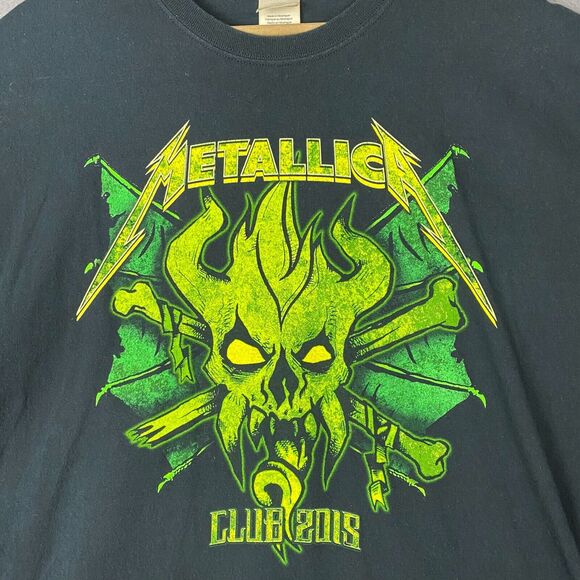 Gildan Other - Metallica Club 2015 Shirt Men XL Green Graphic Ultra Cotton Rock Metal Thrash